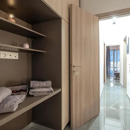 Appartement Minimalistic! à Athènes Extérieur photo